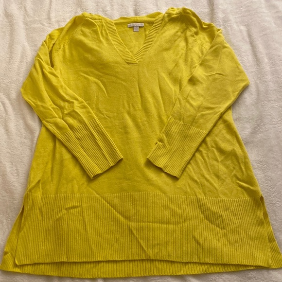 NY & Co Lime Green long sleeve sweater - Picture 1 of 5